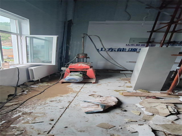 桃江地基基础下沉墙体裂缝加固注浆顶升施工